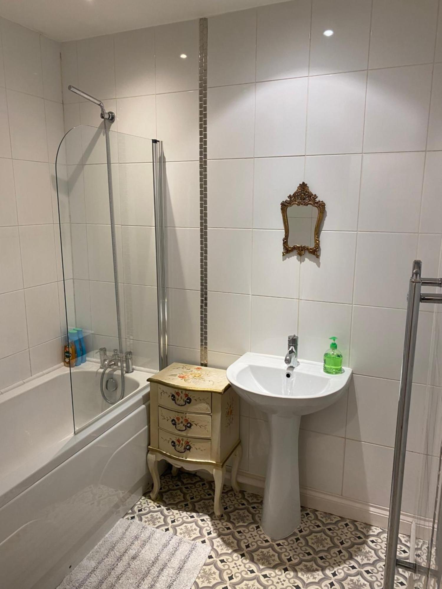 Quirky Town Centre Apartment With River Terrace Macclesfield Eksteriør bilde