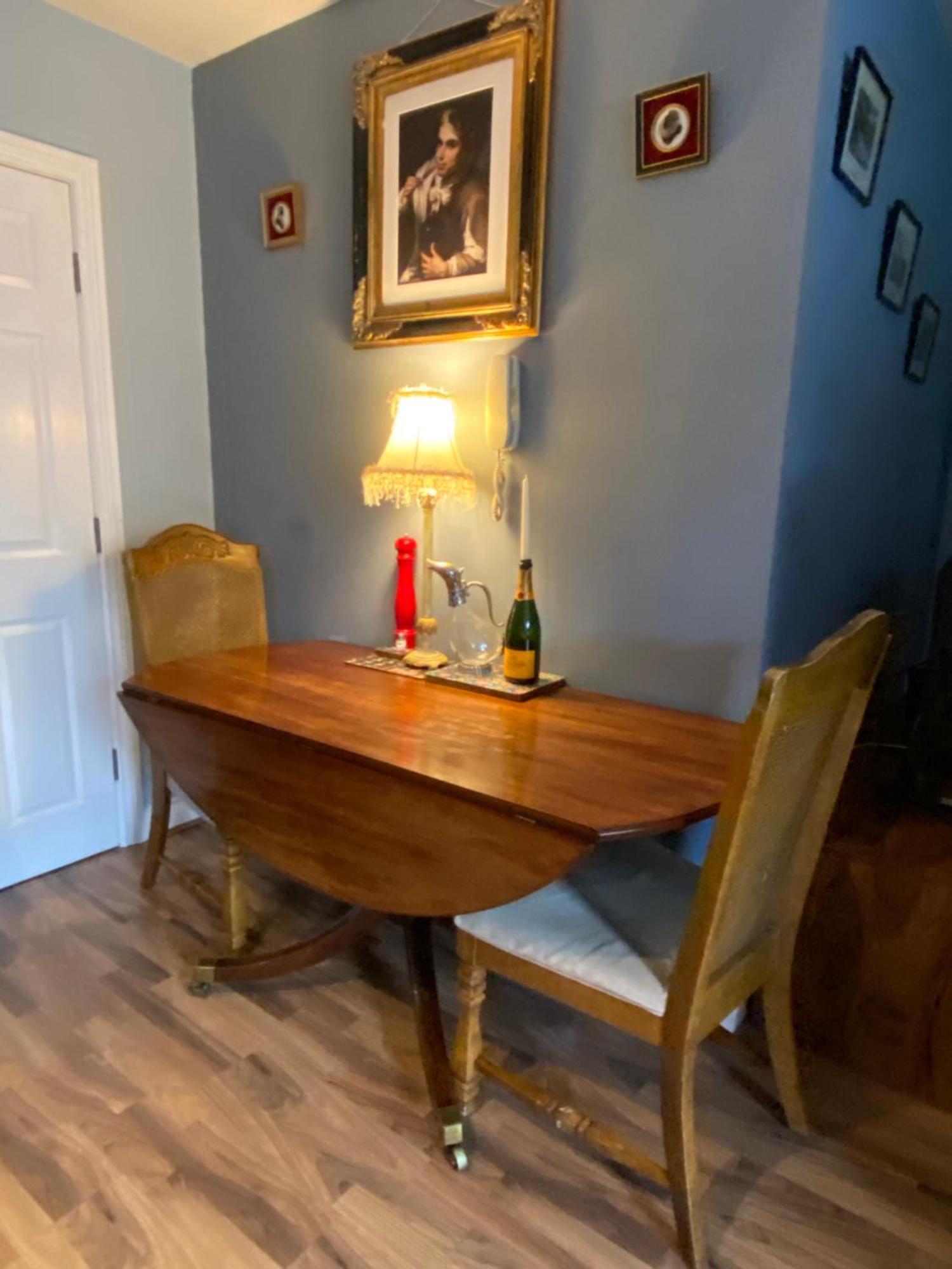 Quirky Town Centre Apartment With River Terrace Macclesfield Eksteriør bilde